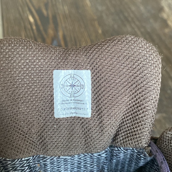 Oboz Women Hiking Boots - Picture 2 of 3